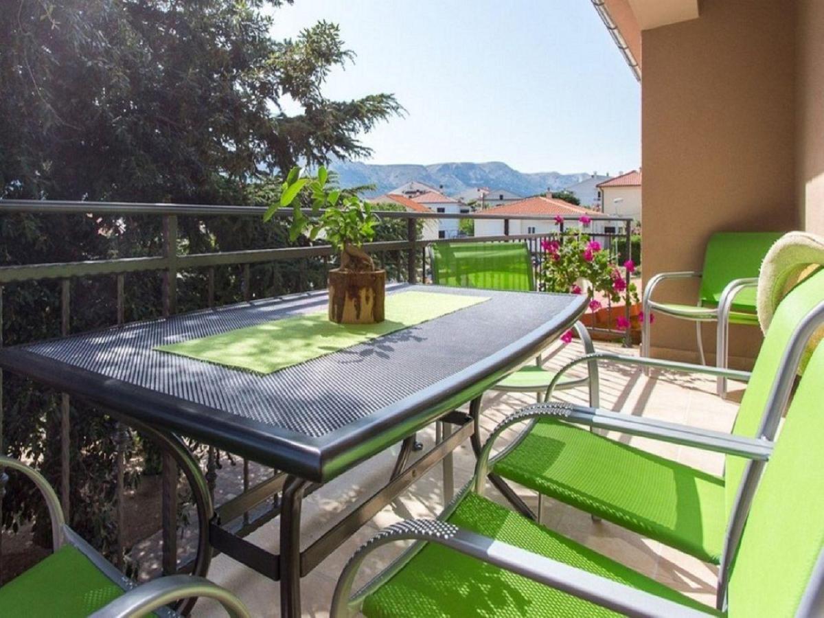 Apartment Strandnahe Schoene Mit Klima, Wifi Baska (Krk)